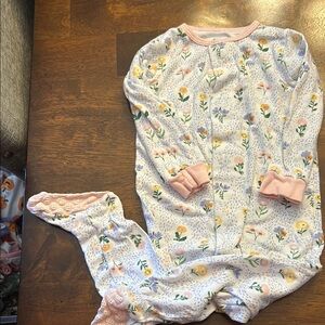 White and Pink Pajamas with Soft Fabric